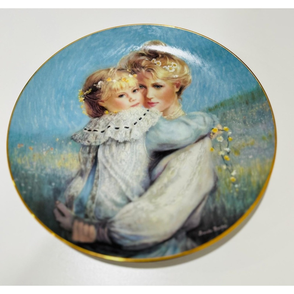 1989 W.S. Geore "Precious Embrace" Mother's Day Plate Brenda Burke